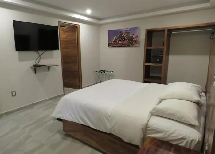 Oslo 5 Inn Mexico City
